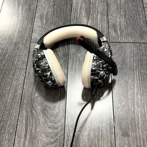 Run Mus K2 Pro Gaming Headsets Headphones Pre Owned